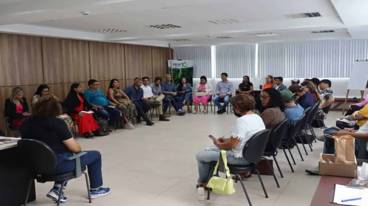 22 Os membros da Ceva se reuniram com o objetivo de estruturar de forma coletiva e participativa um plano de ação transparente e integrado. Foto: Arinelson Morais/REM