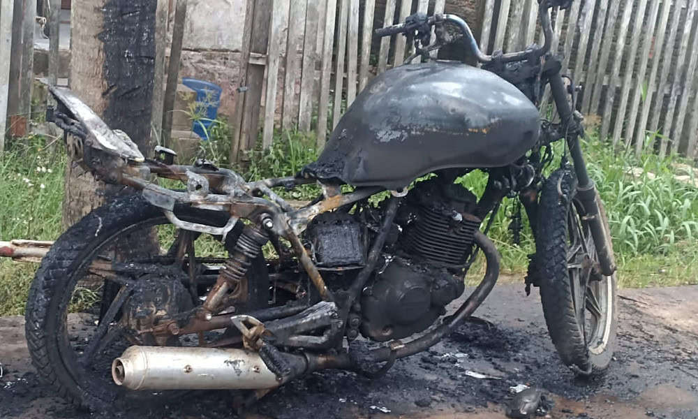 5638424D-7BDD-438E-833E-47D784104507 5638424D-7BDD-438E-833E-47D784104507