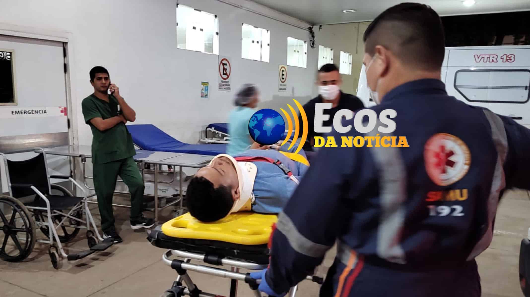 Jovem fica desacordado após queda durante reparo em casa