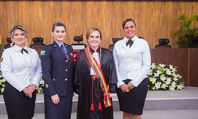 7287F111-3AD1-4019-997D-DF01264BD414 7287F111-3AD1-4019-997D-DF01264BD414