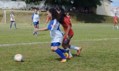 83293eec-ccbe-4c19-9b07-9172c800047a(1) Foto Willian Souza/FADE: As duas equipes realizaram uma partida bem disputada