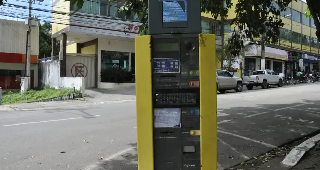 Volta da ‘Zona Azul’ é adiada em Rio Branco por falta da instalação de equipamentos
