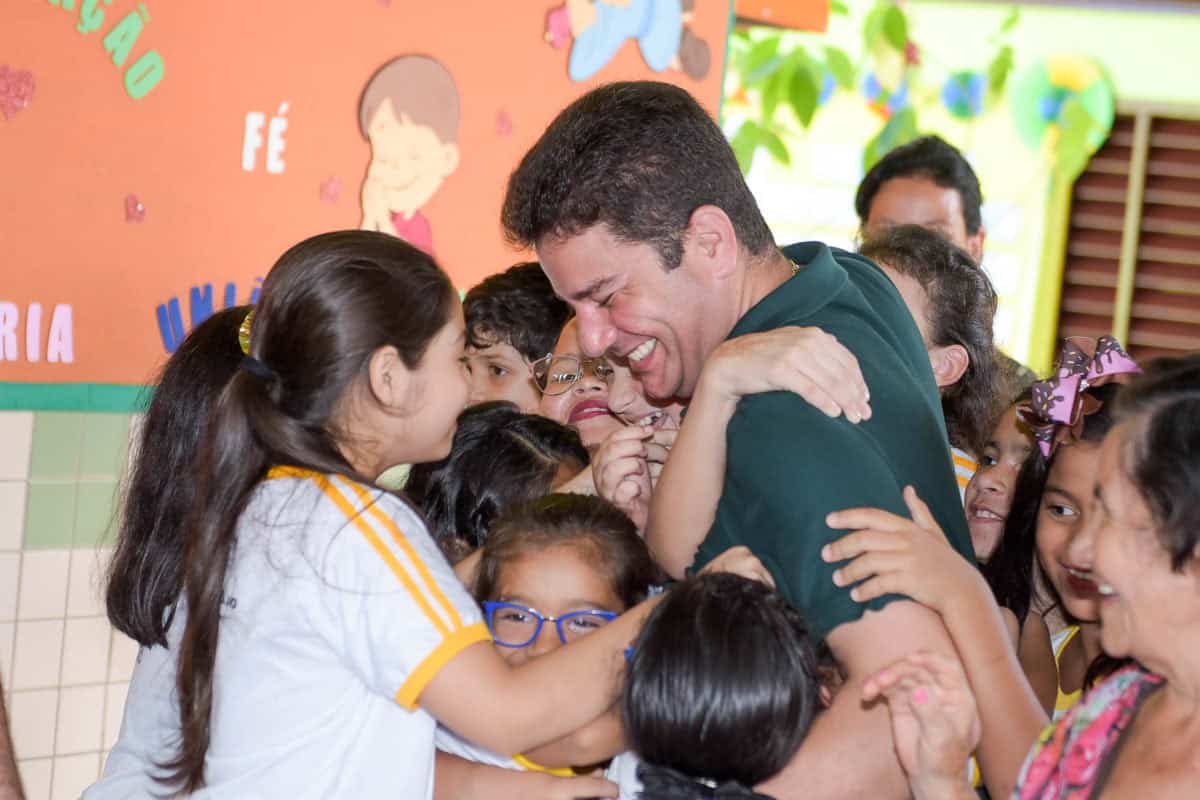 Governador Gladson Cameli reafirma compromisso com educação e importância do programa Prato Extra