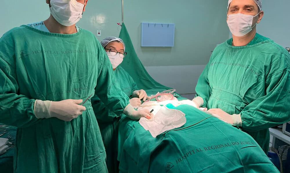 Cirurgia de correção da coluna de Ravi foi um sucesso. Foto: cedida