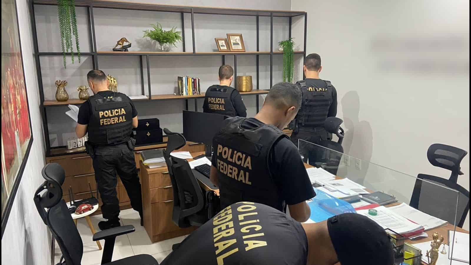 Operação Columba: Advogados são alvos de operação da PF suspeitos de atuarem como ‘mensageiros’ de facção criminosa no interior do AC