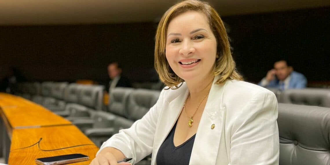 Socorro Neri propõe criação de frente parlamentar em defesa da transição climática justa