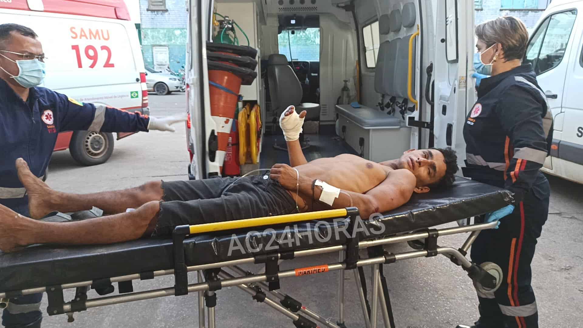 Homem recebe corretivo de facção e vai parar no PS