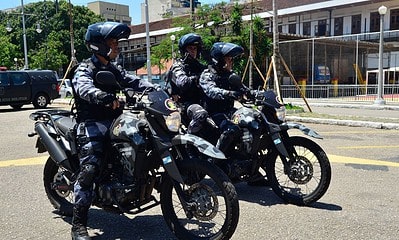 933870-rj_eleições 2014_policiamento-3 O esquema especial de segurança para as eleições no Rio começou na tarde de hoje (24), com a saída de equipes da polícia militar do Batalhão de Choque, no centro da capital fluminense (Tomaz Silva/Agência Brasil)
