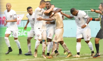 IFC-JOGADORES-COMEMORAM