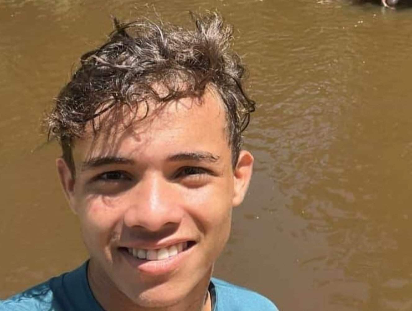 Terceiro acreano de 17 anos morre vítima de acidente de ônibus em Mato Grosso