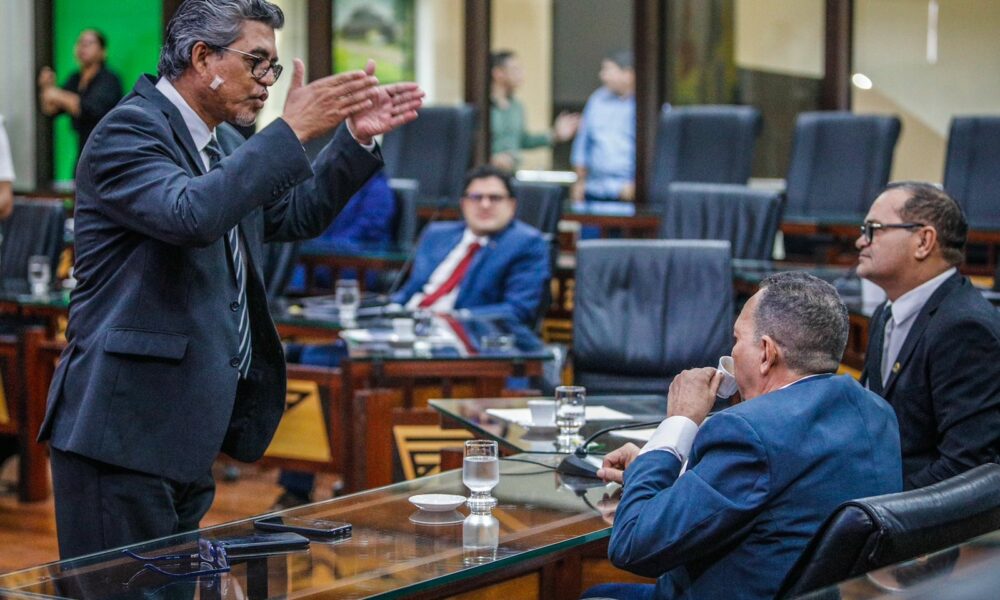 WhatsApp Image 2023-03-15 at 15.34.28 WhatsApp Image 2023-03-15 at 15.34.28