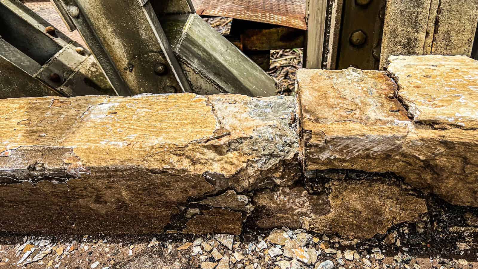 Engenheiro do Deracre confirma movimento e rachadura de meio-fio na Ponte Metálica