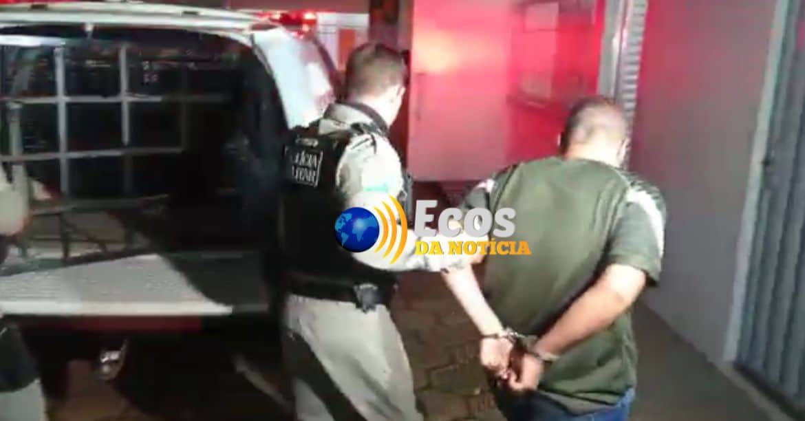 PM age rápido e apreende menor acusado de esfaquear homem