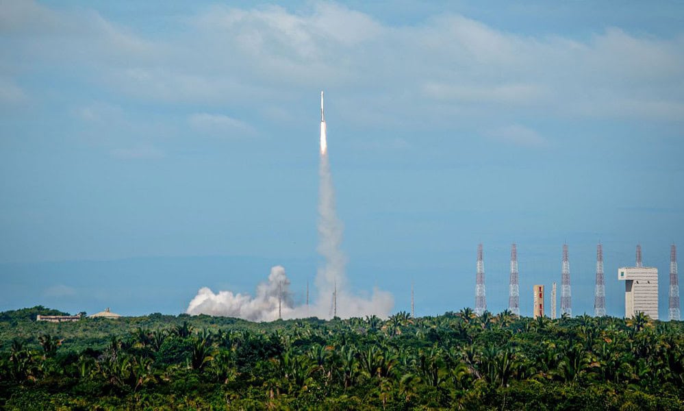 Alcântara (MA), 19.03.2023 - Foguete sul-coreano é lançado a partir de Alcântara, no Maranhão
O veículo levou a bordo carga útil desenvolvida 100% no Brasil pelos profissionais do Instituto de Aeronáutica e Espaço (IAE), com o apoio da Agência Espacial Brasileira (AEB). Foto: Sargento Frutuoso/DCTA