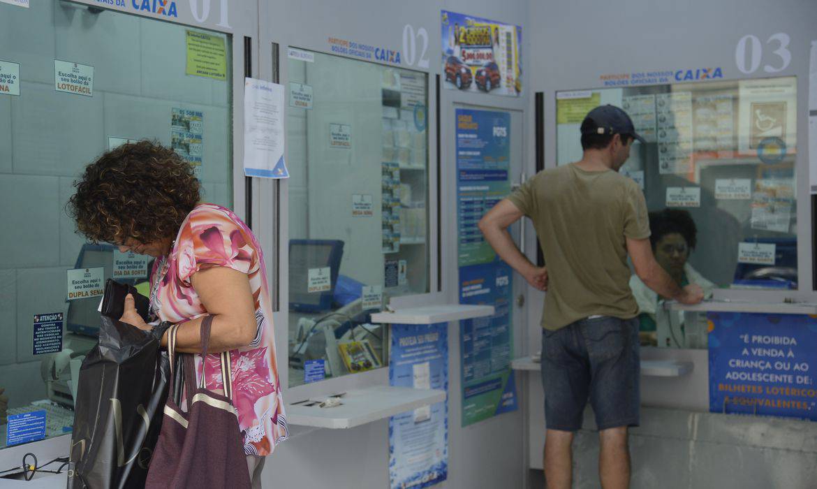 Sorteio da Mega Sena deste sábado deve pagar prêmio de R$ 45 milhões