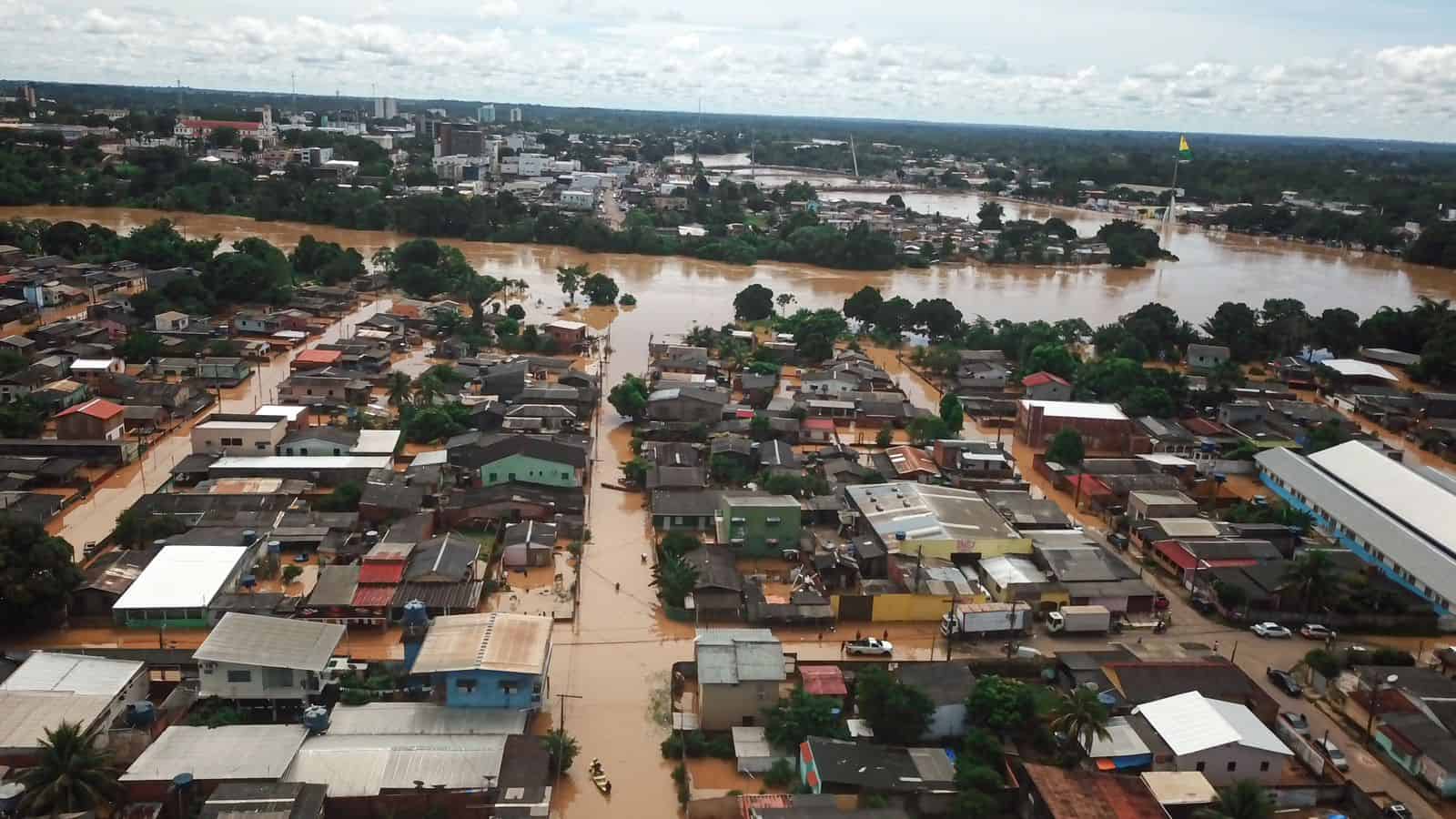Acre tem 109 bairros atingidos e 2.791 desabrigados após chuvas e enchentes