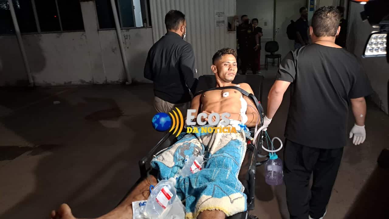Jovem é ferido a facada durante bebedeira com amigos em Xapuri