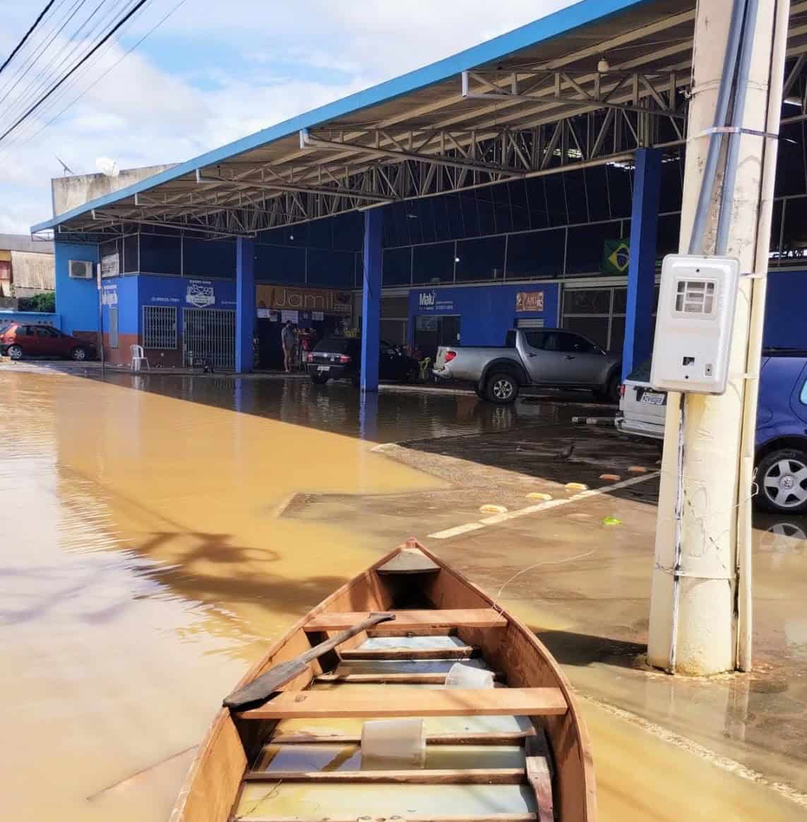 Rio Acre volta a subir 1 centímetro e retorna aos 17,70 metros na capital