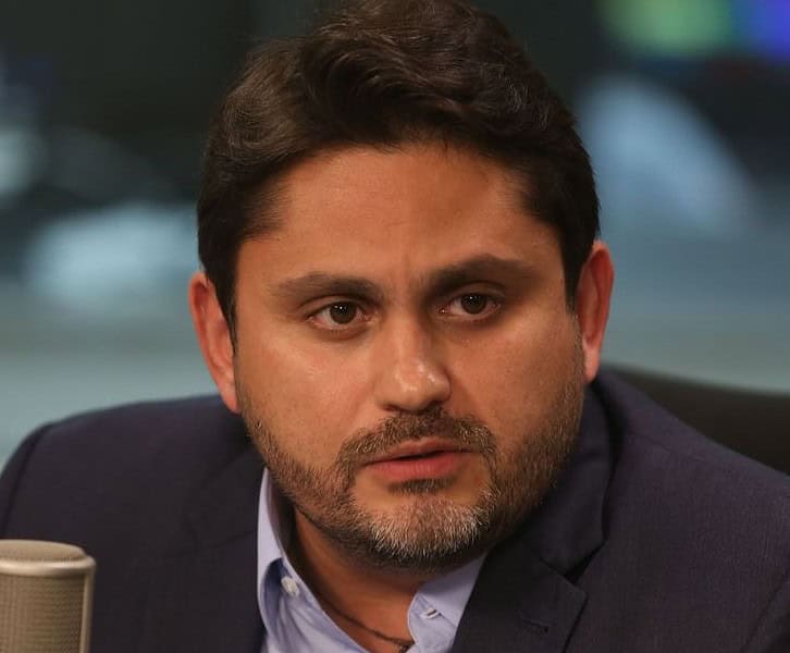 WhatsApp Image 2023-05-07 at 11.44.00 WhatsApp Image 2023-05-07 at 11.44.00