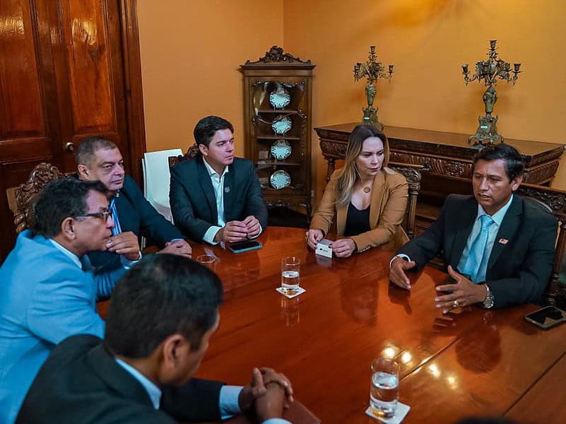 WhatsApp Image 2023-05-10 at 10.03.14 WhatsApp Image 2023-05-10 at 10.03.14