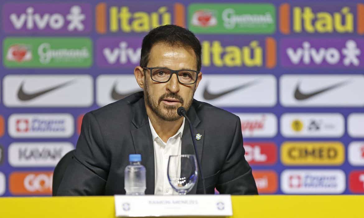 CBF confirma Ramon Menezes como técnico interino da seleção para amistosos de junho