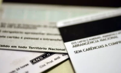 22390_8C8D6319A406DFD0-6 22390_8C8D6319A406DFD0-6