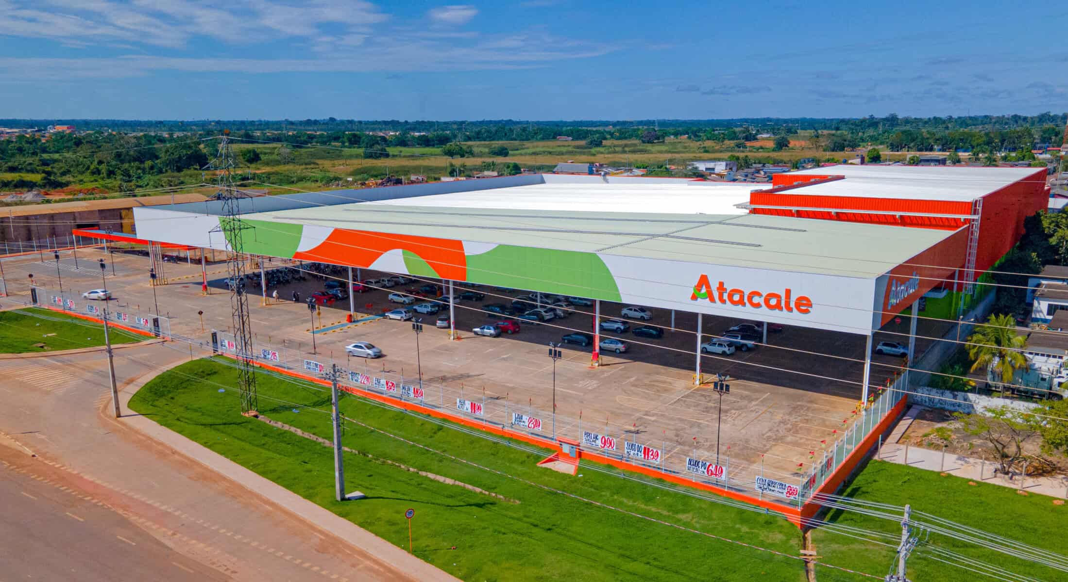 Atacale promove Arraial de Ofertas com programação para toda a família