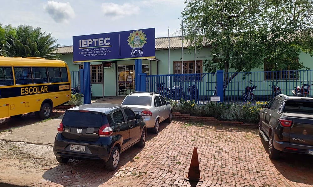 FACHADA-IEPTEC-1536×747 FACHADA-IEPTEC-1536x747