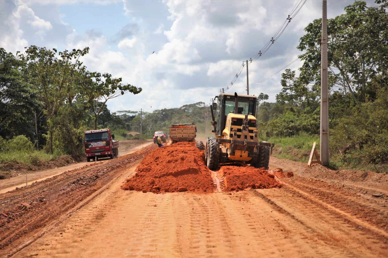 Em parceria com prefeituras, governo do Acre destina R$ 6 mi para recuperação de ramais