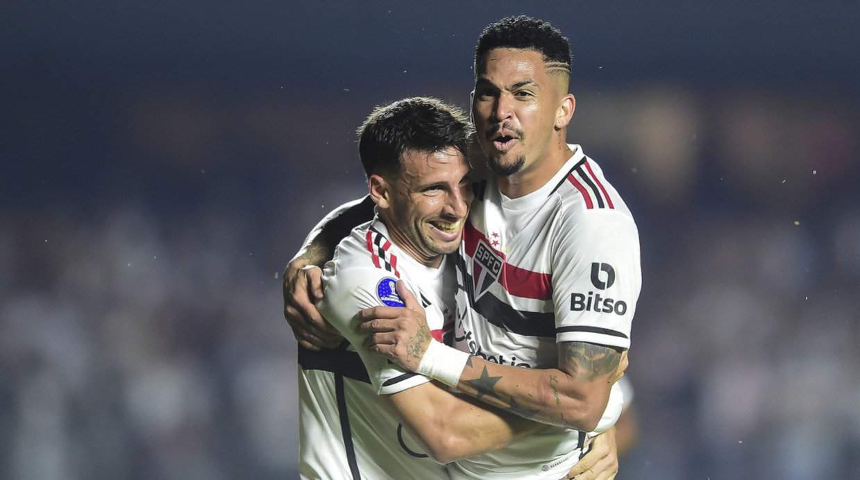 São Paulo não toma conhecimento do Tolima, goleia no Morumbi e se classifica na Sula