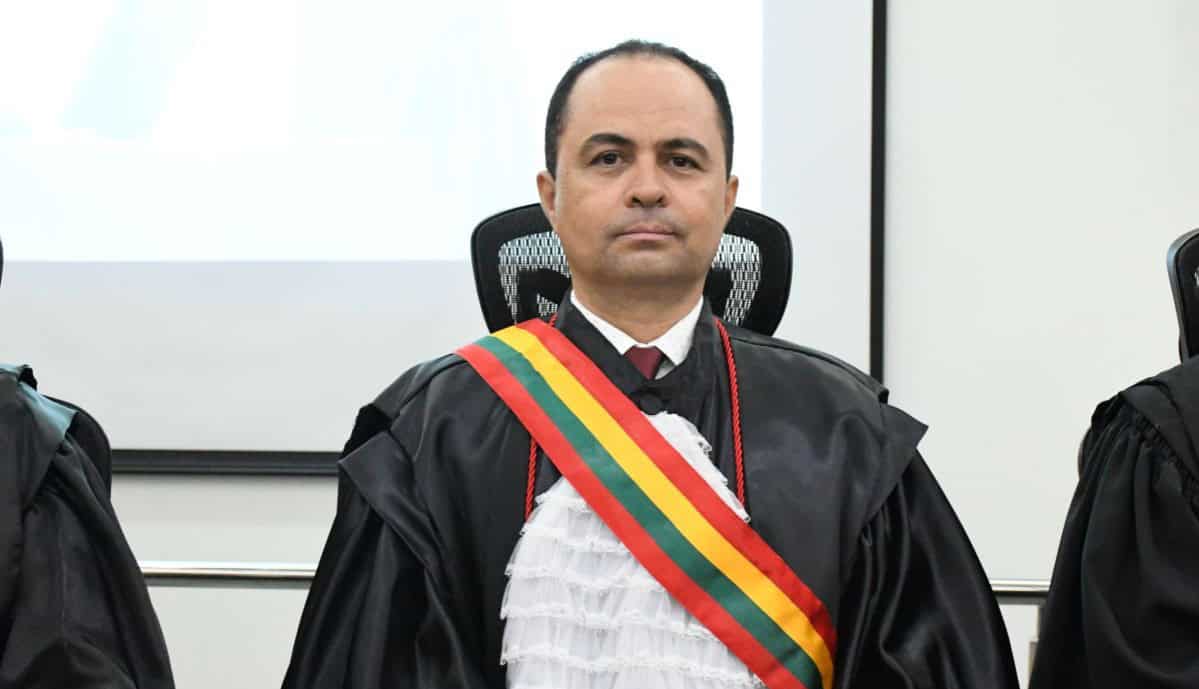 Tribunal Pleno Administrativo elege Junior Alberto como membro-efetivo do TRE-AC