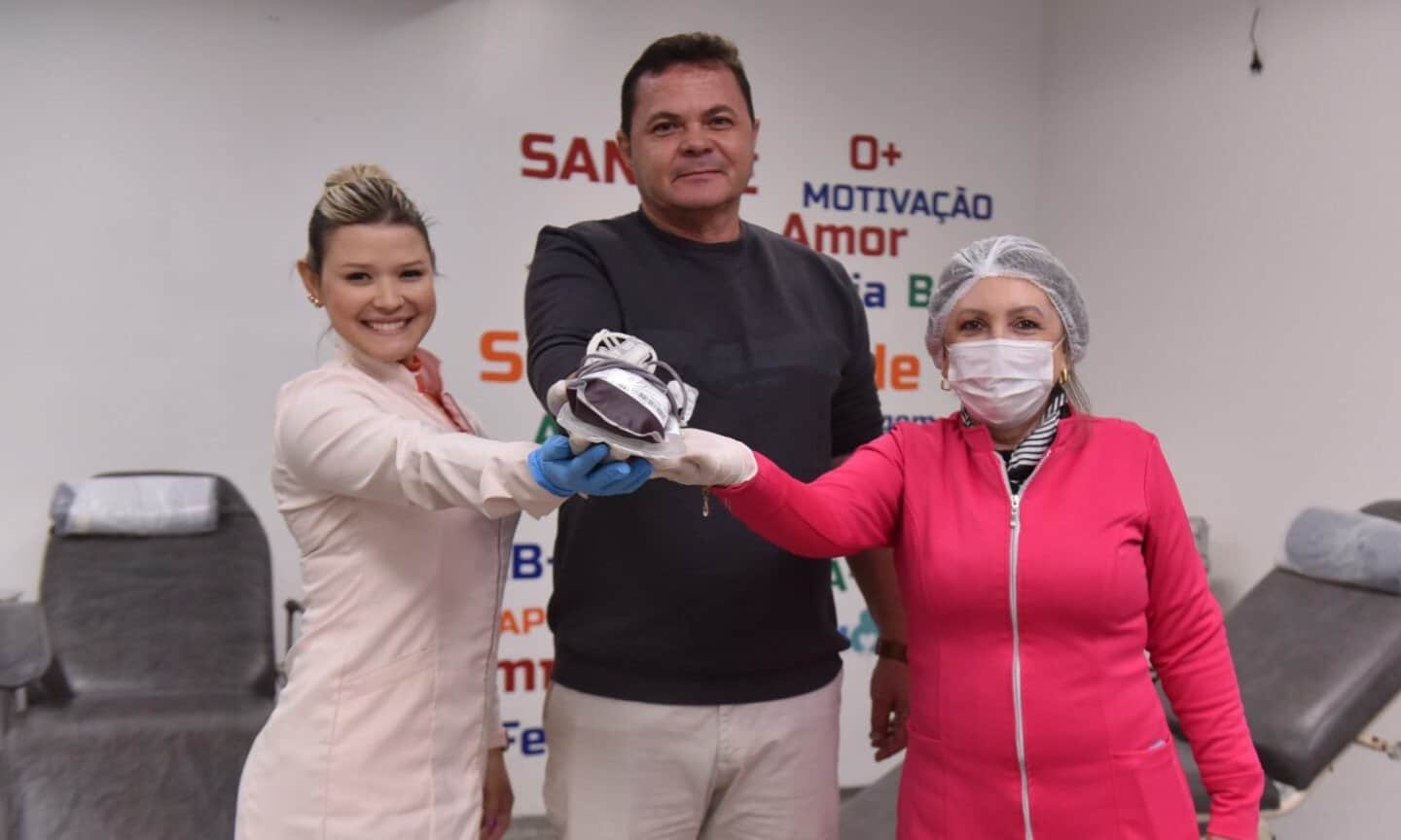 Hemoacre celebra Dia Mundial do Doador de Sangue com festividade e homenagem