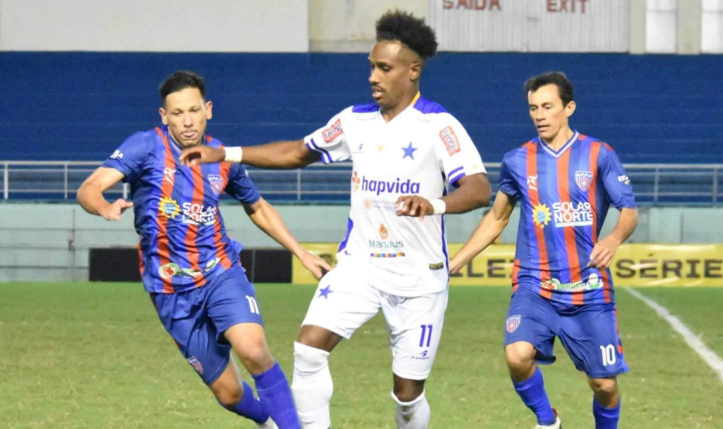 Nacional-AM goleia o São Chico no estádio Florestão e segue líder do Grupo 1 da Série D