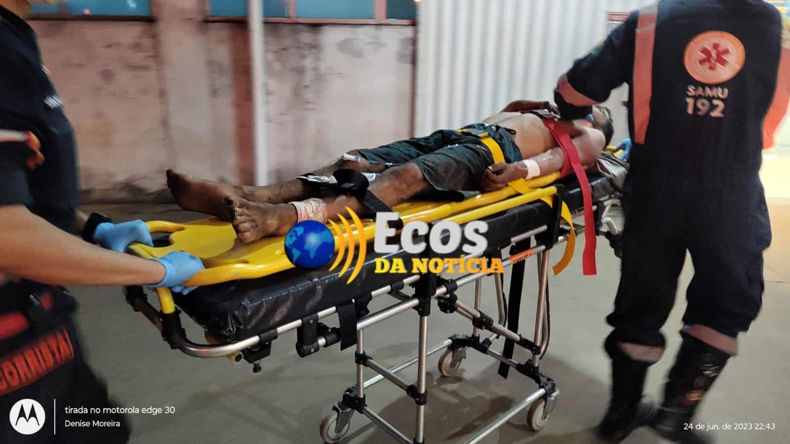 Acusado de furtar comércio é espancado por grupo de amigos com barra de ferro em Rio Branco