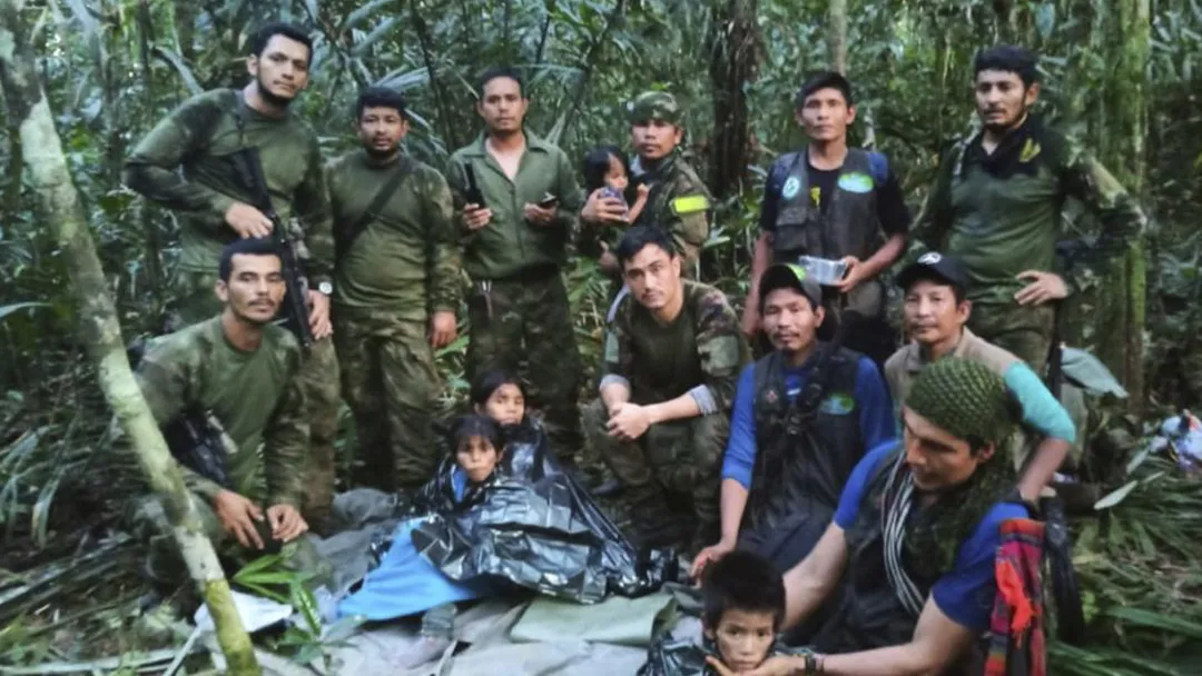 ‘Irmã mais velha foi heroína’: como crianças sobreviveram 40 dias na selva colombiana