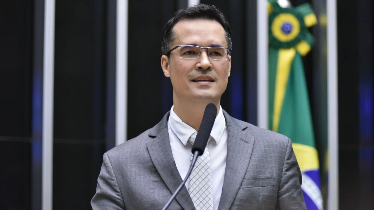 Como investigado, Deltan Dallagnol presta depoimento à PF nesta sexta-feira (2)