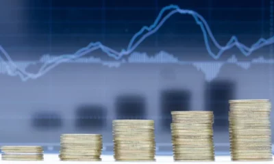 uma-pilha-de-cinco-linhas-de-moedas