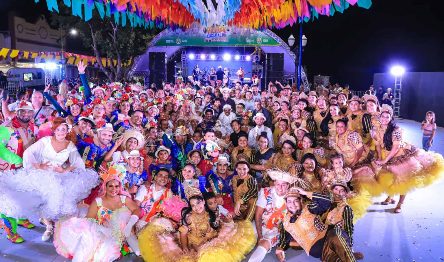 Governo do Acre premia vencedores do 21º Concurso Estadual de Quadrilhas Juninas