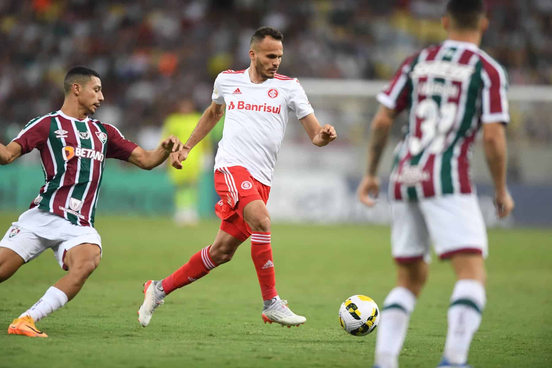 Fluminense x Inter: onde assistir ao vivo, horário e escalações