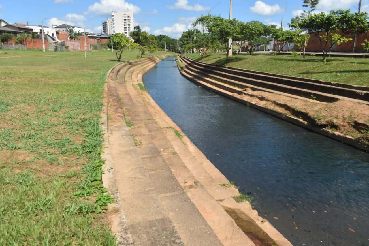Governo do Acre intensifica obras para urbanização do Canal do Igarapé Fundo