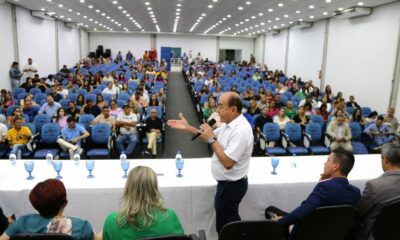 Prefeitura-da-posse-a-mais-de-150-novos-profissionais-de-saude-para-zona-urbana-e-rural-VF-34-800×445 Prefeitura-da-posse-a-mais-de-150-novos-profissionais-de-saude-para-zona-urbana-e-rural-VF-34-800x445