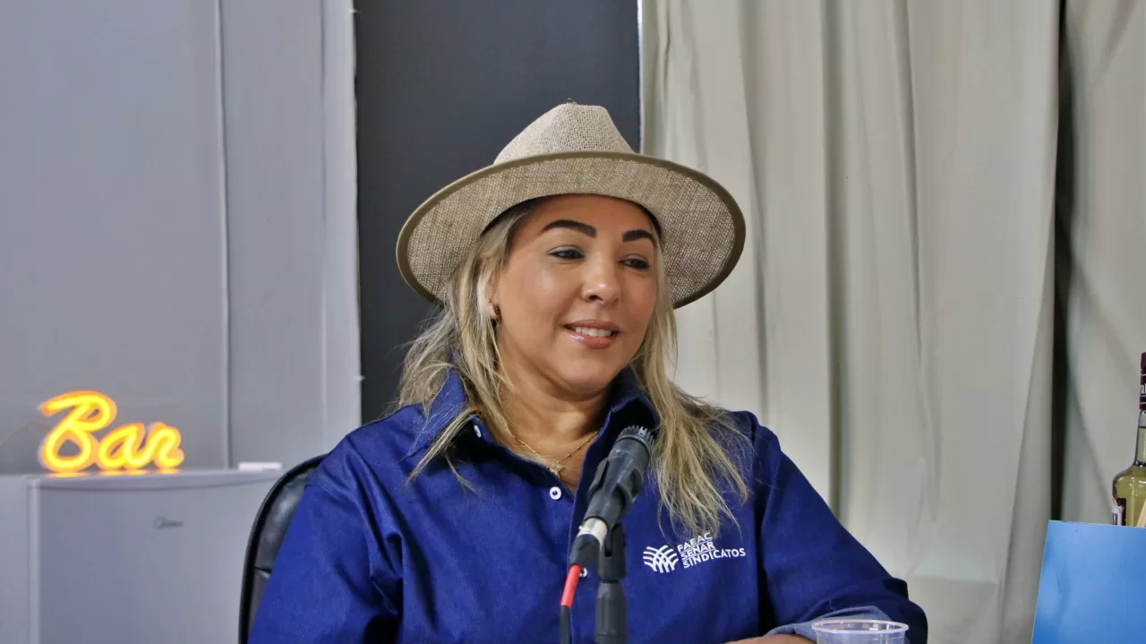 Diretora do SENAR diz que atende mais de 2,5 mil produtores e oferece cursos na Expoacre
