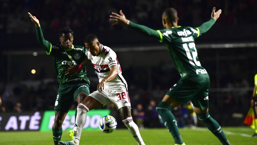 São Paulo bate Palmeiras e sai na frente na Copa do Brasil 2023