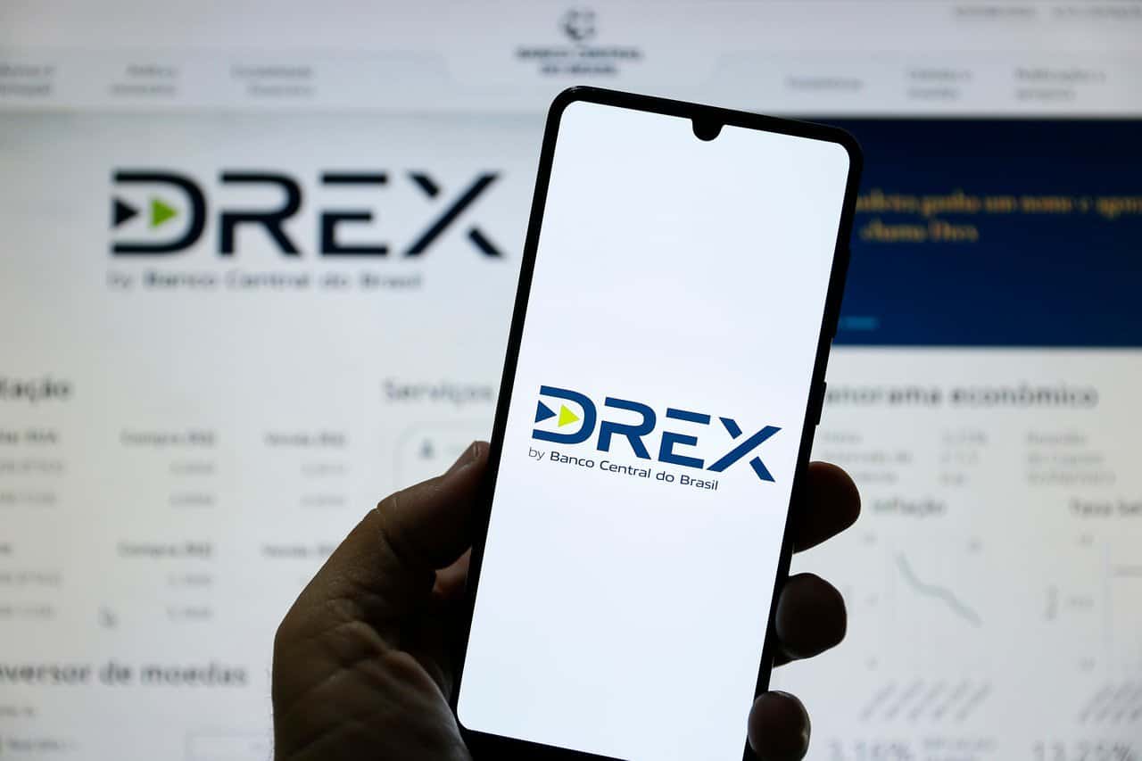 Drex: entenda o que é o real digital do país, as diferenças com criptos e qual a sua utilidade