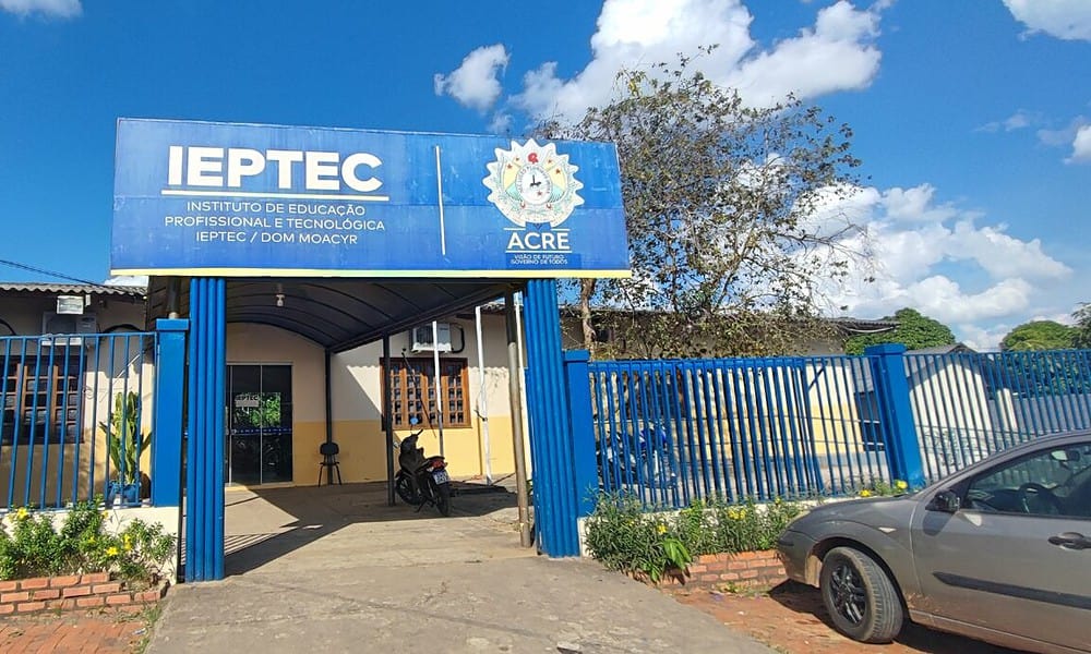 FACHADA-IEPTEC-1536×691 FACHADA-IEPTEC-1536x691