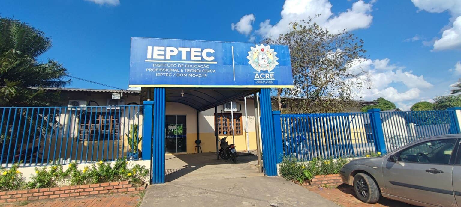Ieptec prorroga inscrições em processo seletivo com vagas para professor-tutor