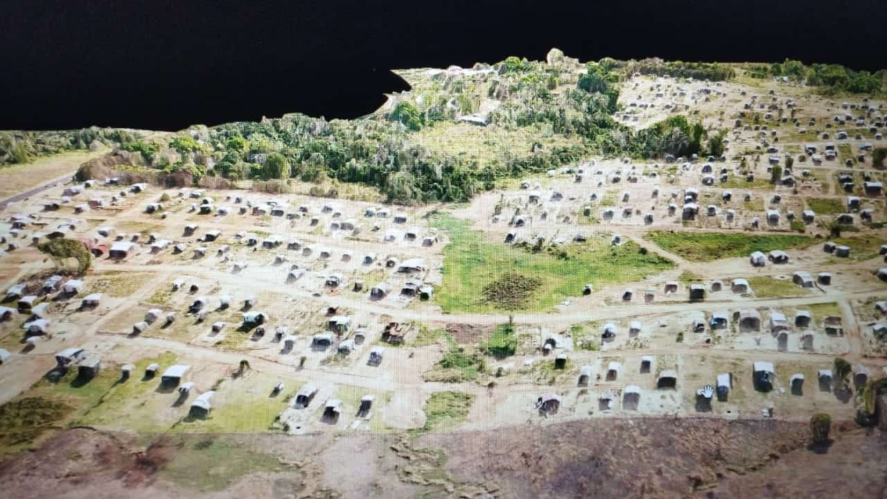 Governo ofereceu auxílio às famílias que ocupam irregularmente terrenos do Estado