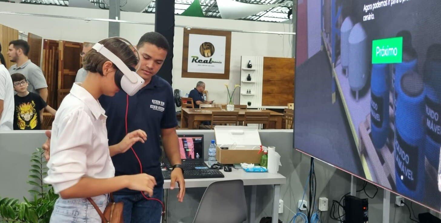 Público vive experiência tecnológica imersiva no Espaço Indústria da Expoacre 2023