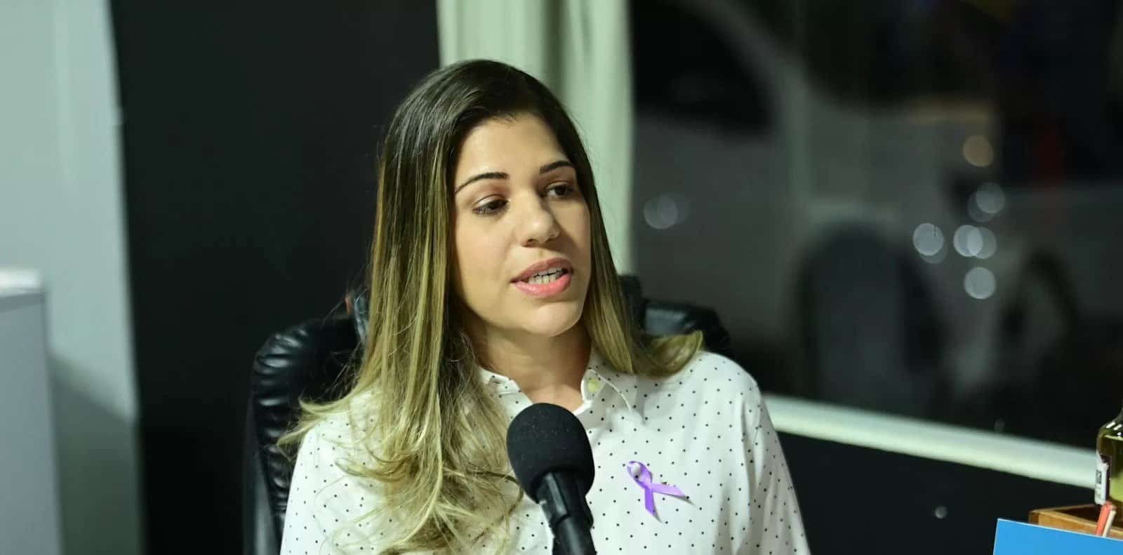 “Beijo roubado e abraço forçado é importunação e crime”, diz juíza