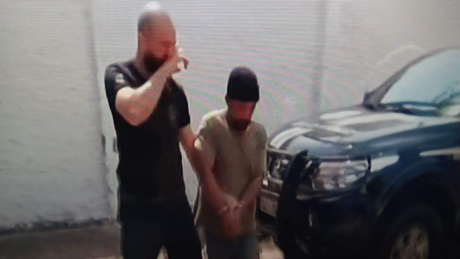 Morador de rua é preso por tentar assassinar vendedor ambulante a facadas